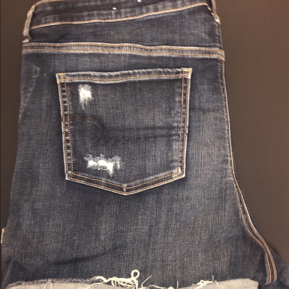 Denim mid shorts!